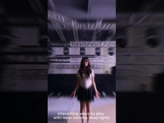 Творческая игра с двигающимися лазерами головы